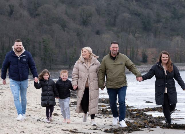 Image of the family of organ donor Gail Maskell